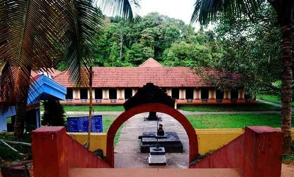 Wayanad Gate Resort มานันทาวดี ภายนอก รูปภาพ
