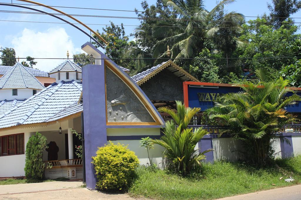 Wayanad Gate Resort มานันทาวดี ภายนอก รูปภาพ